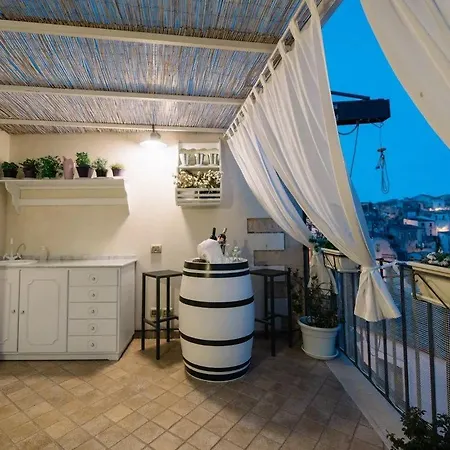 La Casa Di Matilde Couette-café Raguse
